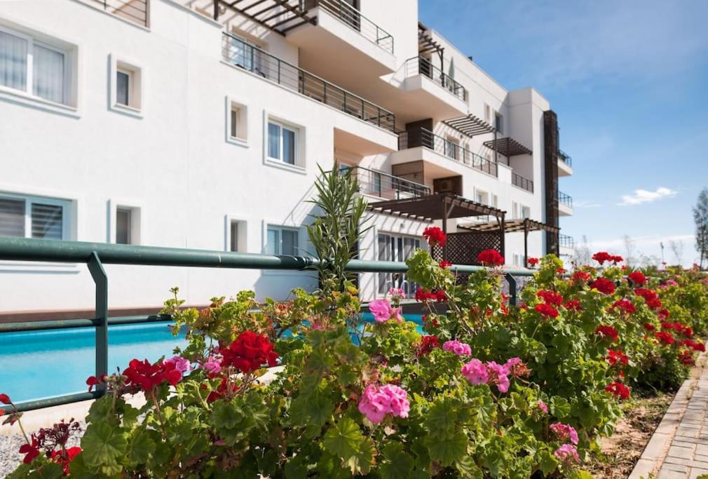 Private Beach Resort Cyprus Vokolidha Екстер'єр фото